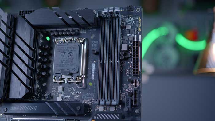 PCHH TUF Gaming Motherboard DIMM Slots